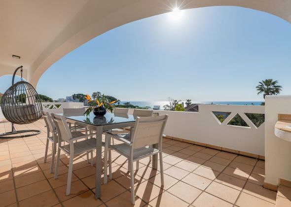 Villa Seascape balcony with sea view