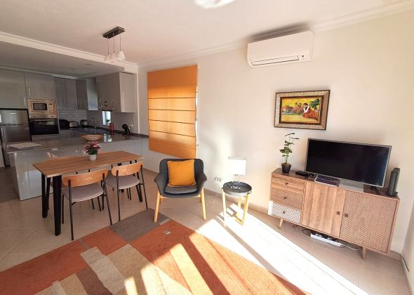655c vale do lobo living/dining