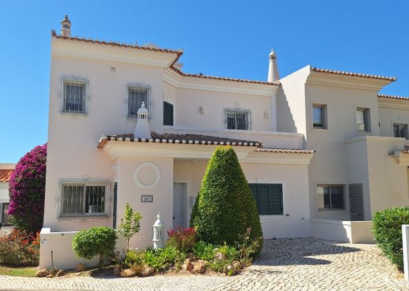 187 vale do lobo front