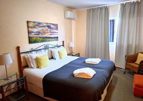 204 val verde bedroom