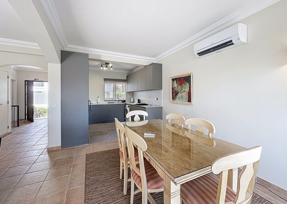 622 dunas douradas living and dining area