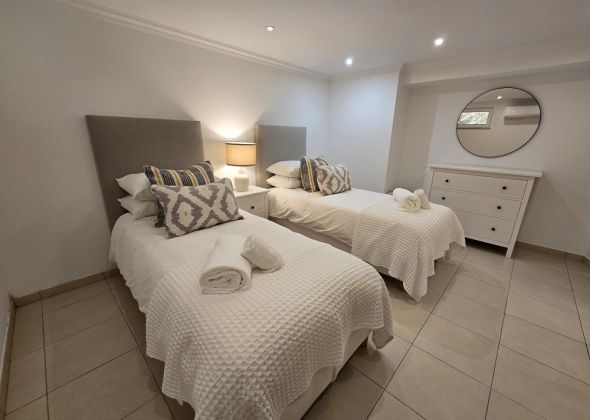 76 varandas do lago bedroom