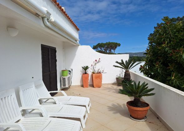 311 val verde balcony