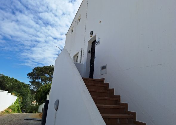 Entrance to 311 vv