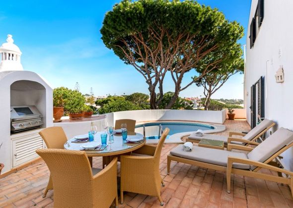 879ab plunge pool terrace