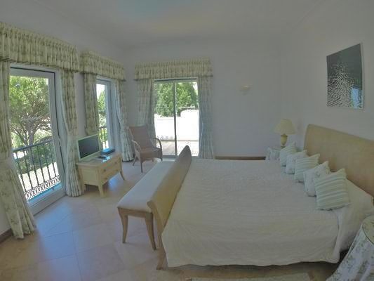Villa 20 Fazenda Santiago