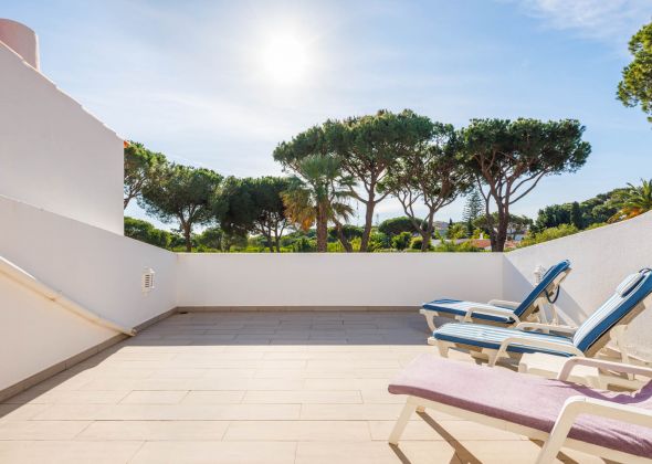 803 vale do lobo upper terrace