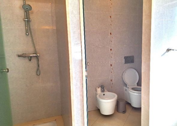 165 varandas do lago master en-suite bathroom