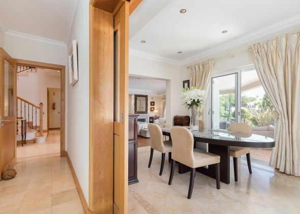 715 Dunas Douradas dining area