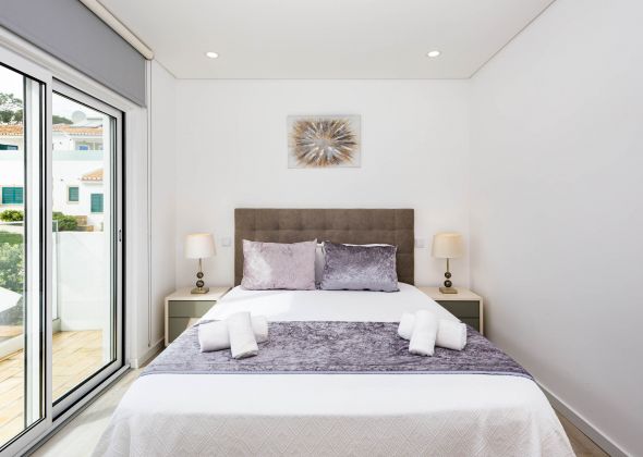 25 vale do lobo double bedroom
