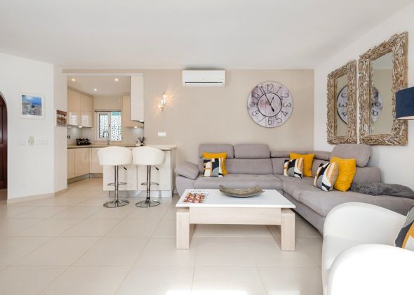 215 dunas douradas living area