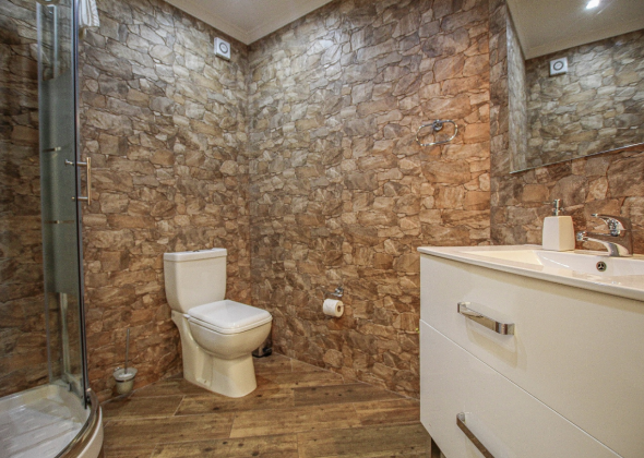 306D dunas douradas shower room