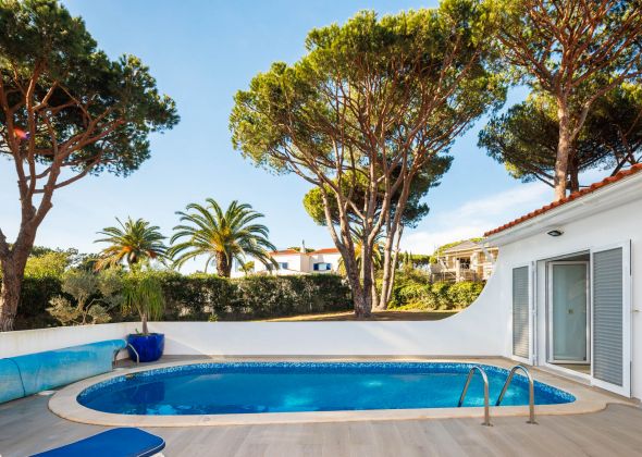 803 vale do lobo terrace and pool