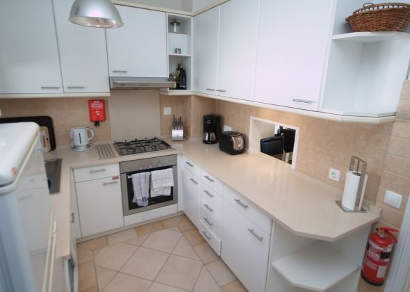 220 dunas douradas kitchen