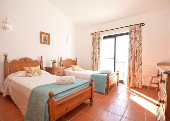 603 dunas douradas twin bedroom