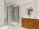 879ab vale do lobo shower room