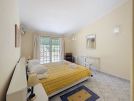 5 val verde twin bedroom
