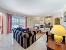 5 val verde living area