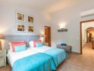 651 vale do lobo twin bedroom with en-suite