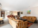 386 vale do lobo living area