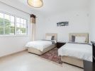 148 Varandas do Lago Ground Floor twin bedroom