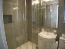 11 val verde en-suite shower room