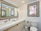 604 vale do lobo en-suite bathroom