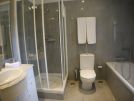 11 val verde en-suite shower room