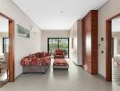 386 vale do lobo sitting room on landing